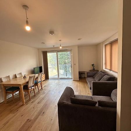 New Build 2 Bedroom With 2 Bath In Londra Esterno foto